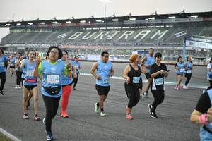 BIB: 1098
                            <button type="button" onclick="openModal(10466927)" class="btn btn-primary btn-sm float-right btn-popup" data-toggle="modal" data-target=".modal-high-quality">
                        <i class="fas fa-shopping-cart"></i> Add to Cart
                    </button>
                                            <button type="button" onclick="isThisMe(10466927, true)" class="btn btn-success btn-sm float-right btn-popup btn-isme hidden" data-toggle="tooltip" data-placement="bottom" title="นี่คือรูปของคุณใช่ไหม คลิกที่นี่เพื่อเอาเข้าอัลบั้ม">
                        <i class="fas fa-plus"></i> Add to album
                    </button>
                    <button type="button" onclick="isThisMe(10466927, false)" class="btn btn-warning btn-sm float-right btn-popup btn-isnotme hidden">
                        <i class="fas fa-ban"></i> Remove from album
                    </button>